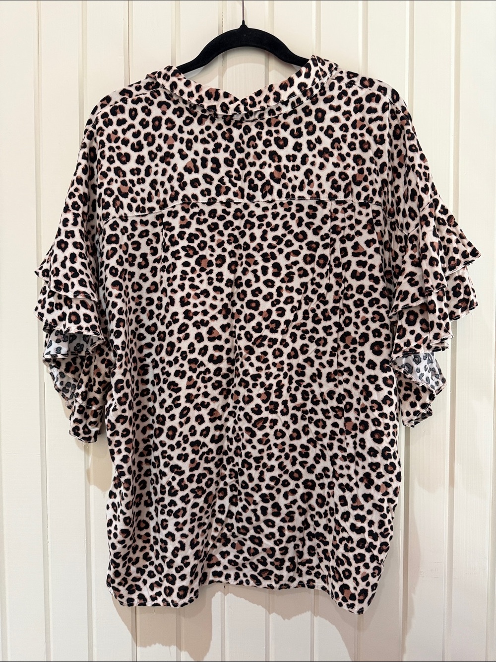 ivy jane Pink Leopard Button-Front Ruffle Sleeve Top - Picture 5 of 5